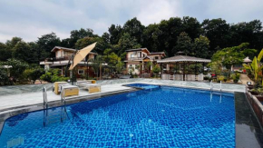 Vanhills - A Boutique Homestay with Pool Near Corbett Heritage Safari